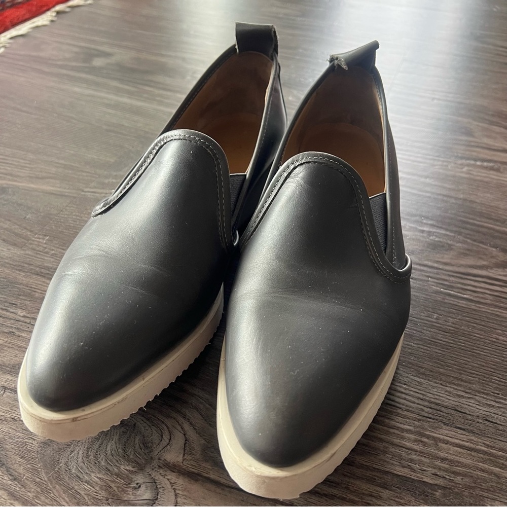 Everlane Street Shoes